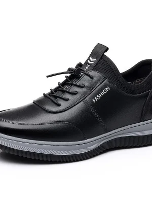 Sports Shoes