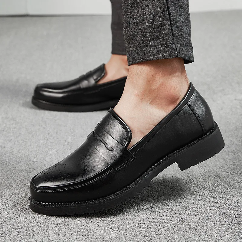2024 Formal Chef Shoes Kitchen Men Breathable Loafers Shoes New Design Big Size Men's Casual Dress Shoes Leather Pairs for Men - Image 6