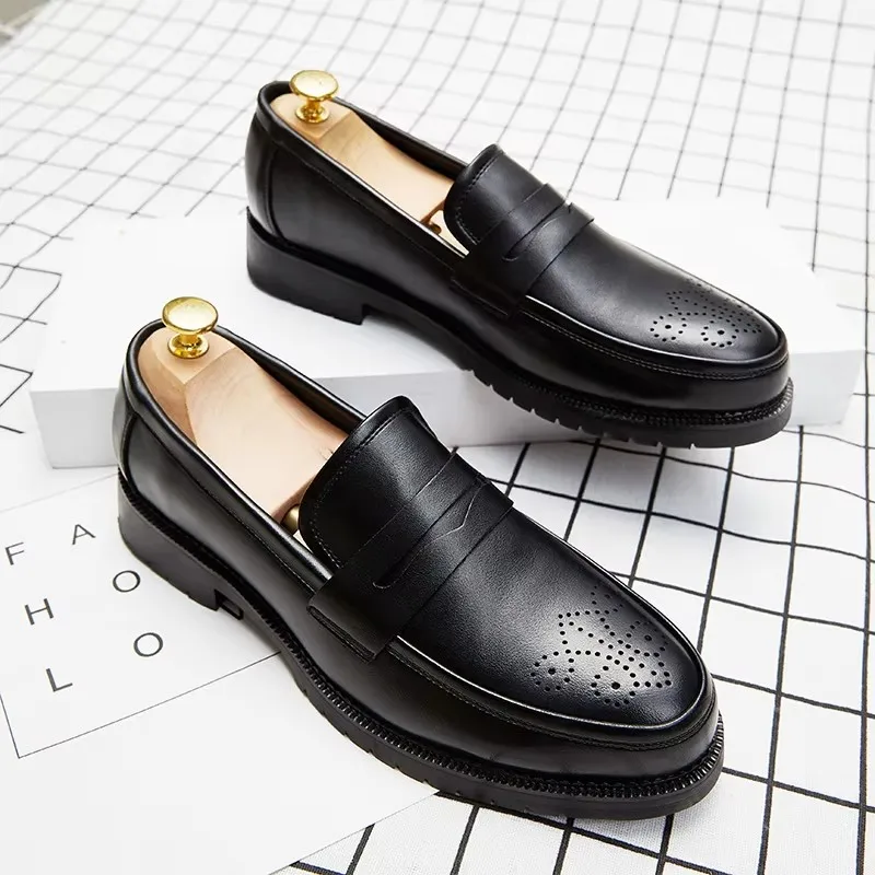 2024 Formal Chef Shoes Kitchen Men Breathable Loafers Shoes New Design Big Size Men's Casual Dress Shoes Leather Pairs for Men